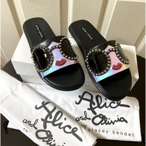 Alice + Olivia Valma Iridescent Slides | Sz 8 Wmns